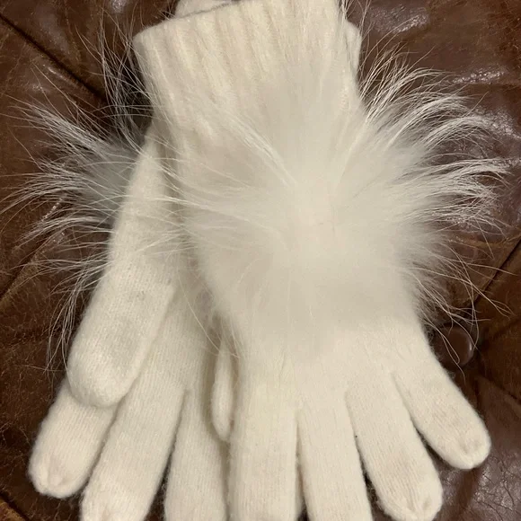 Linda Richards genuine fur winter gloves - Picture 1 of 6